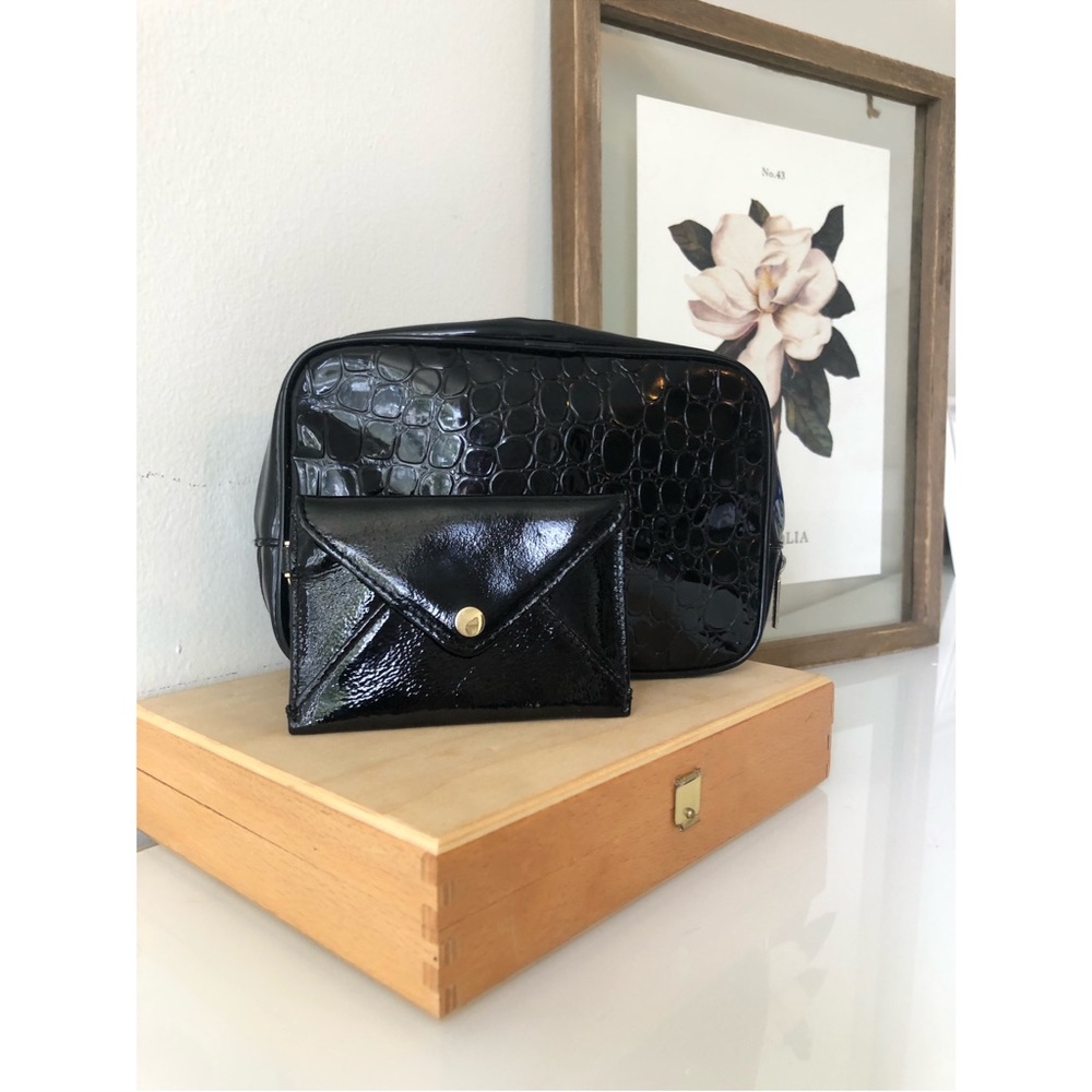🖤PATENT LEATHER PLZ!!🖤